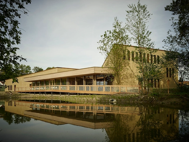 Centro de Visitantes Swiss Ornithological Institute / :mlzd - Centro De Visitantes