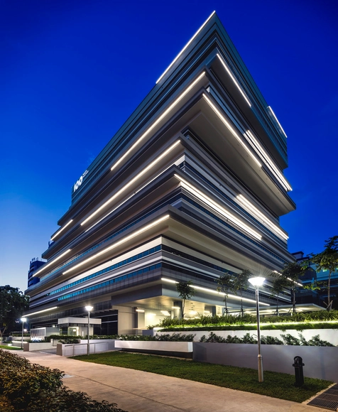 Edificio de oficinas 100PP / Ministry of Design - Edificios Institucionales