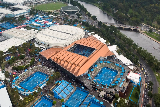Remodelación Margaret Court Arena / NH Architecture + Populous - Estadios