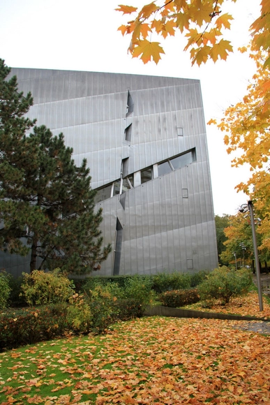 Daniel Libeskind to be CNN Style's First Guest Editor - Featured Image