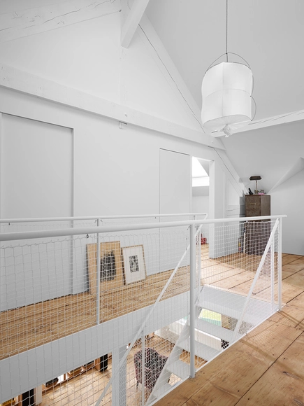 House Refurbishment / frundgallina - Refurbishment, Handrail, Stairs