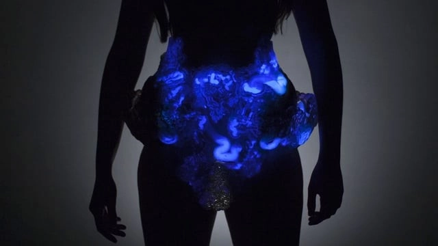 Neri Oxman’s “Mushtari” Is a 3D Printed Wearable That Makes Products from Sunlight - Featured Image