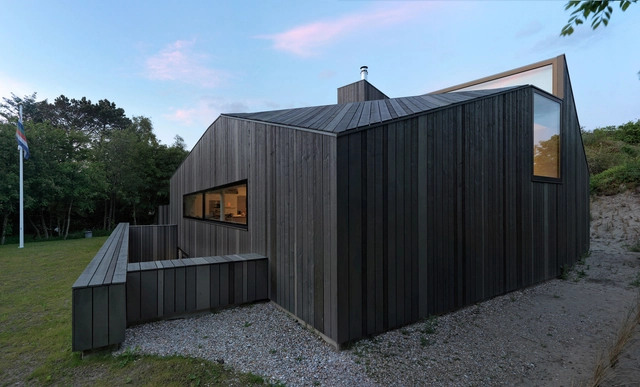 Casa Dockboot / De Zwarte Hond - Casas