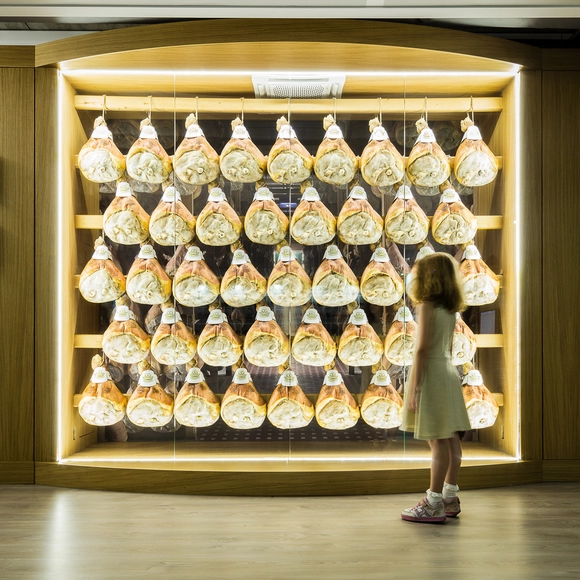 One Photographer's Definitive Guide to the Pavilions of the 2015 World Expo - Featured Image