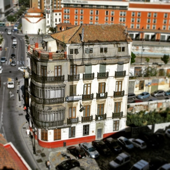 La Mundial se salva de la demolición y proyecto de Rafael Moneo queda en suspenso - Imagen Principal