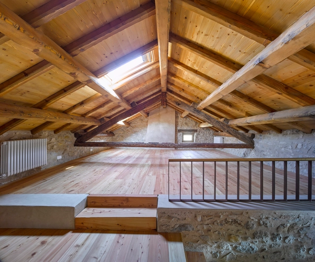 Casa Crotta / Massimo Galeotti Architetto - Houses, Beam, Handrail, Facade