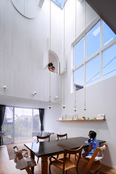 Casa en Tama-plaza / Takushu ARAI Architects - Casas