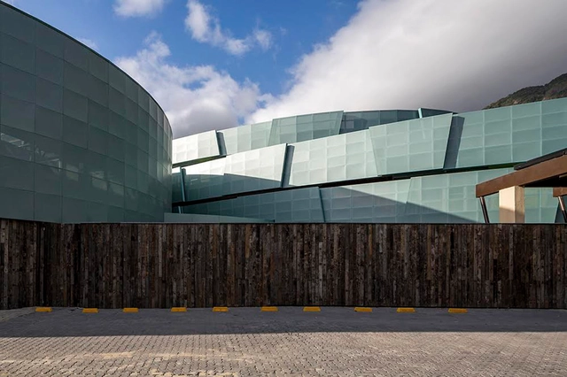 MOPI 小学扩建项目 / Mareines+Patalano Arquitetura - 加建项目