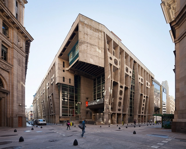 Banco de Londres pelas lentes de Federico Cairoli  - Fotografia E Arquitetura