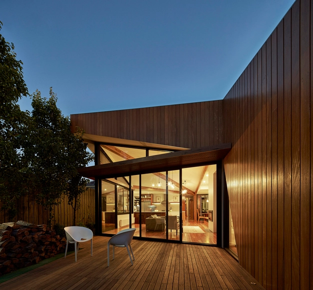 Casa Diagonal / Simon Whibley Architecture & Antarctica - Casas