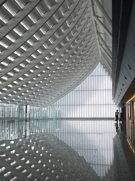 Regeneración del Aeropuerto Internacional de Taoyuan Terminal 1/ Norihiko Dan and Associates - Renovación