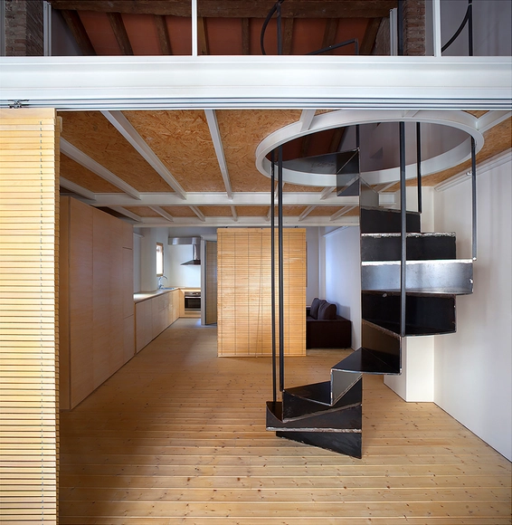Casa en el barrio del Carmen / Hugo Mompó Architecture + Juan Grau - Restauraciones