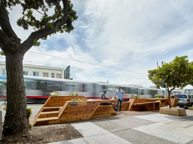 Sunset Parklet, una plazoleta diseñada por INTERSTICE Architects - Arte Y Arquitectura