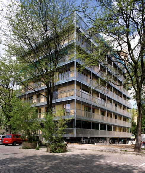 DnA Podcast Asks: Can Berlin's Group Housing be a Model for LA? - Featured Image