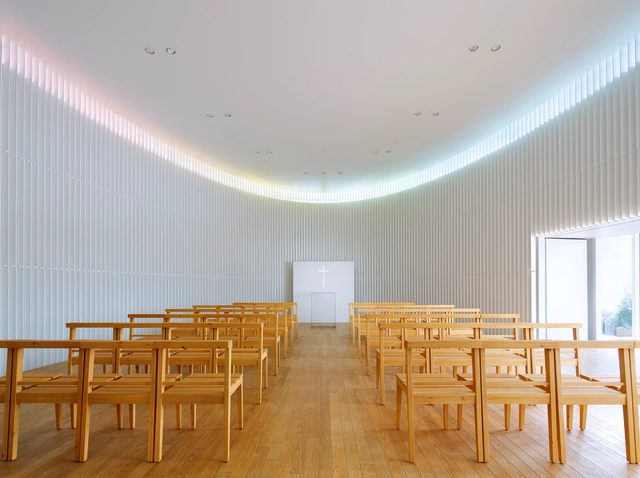 Capilla Arcoiris / Kubo Tsushima Architects - Diseño De Interiores