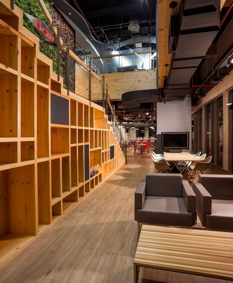 Dow / SPACE - Interiores De Oficina, Fijación Vigas