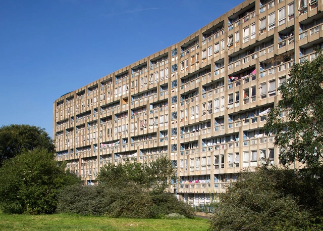Robin Hood Gardens, Once Again, Looks Set to be Demolished - Featured Image