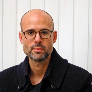 Justin McGuirk Appointed as Chief Curator of London's Design Museum - Featured Image