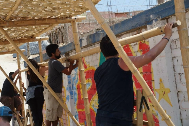 Jóvenes a la obra: cinco colectivos de estudiantes de arquitectura en Lima - Imagen Principal