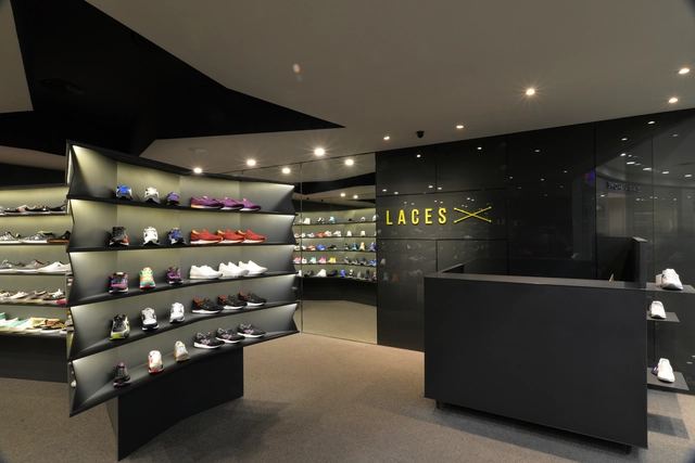 LACES / COA Arquitectura - Tienda