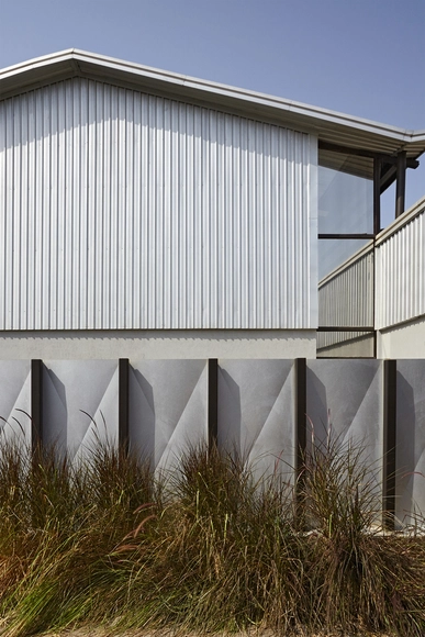 Estudio de diseño de automóviles / SJK Architect - Showroom