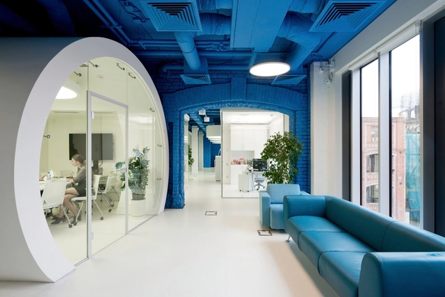 Oficinas OPTIMEDIA Media Agency / Nefa Architects - Interiores De Oficina