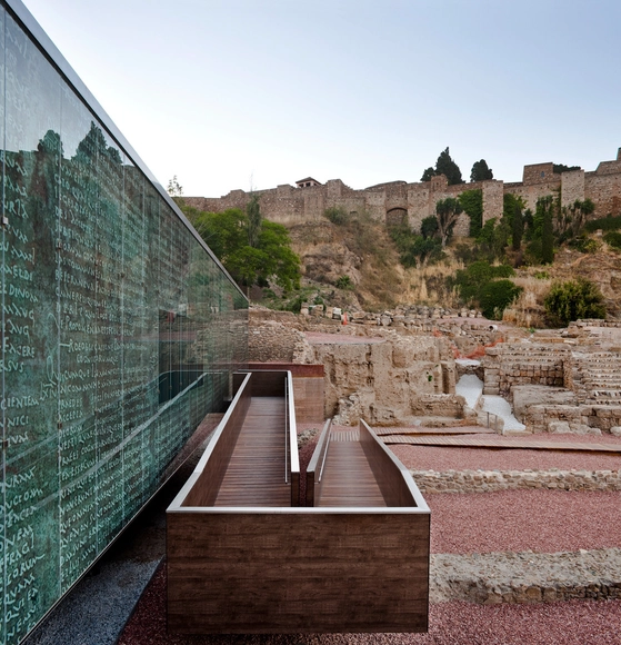 Centro de Visitantes do Teatro Romano de Málaga / Tejedor Linares & asociados - Patrimônio