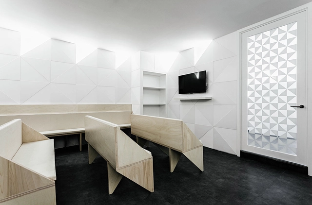 Clínica Dental en Porto / Ren Pepe Arquitetos - Reconversión