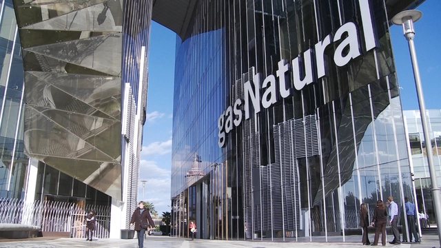 Video: Gas Natural Building / Benedetta Tagliabue - Featured Image