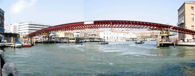 En Construcción: Quarto Ponte Sul Canal Grande / Santiago Calatrava - Otros
