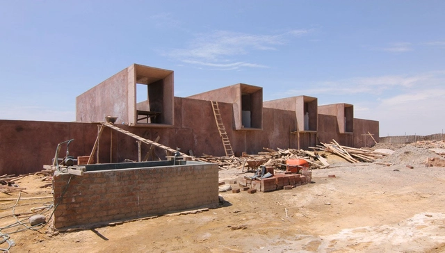En Construcción: Museo de Sitio de la Cultura Paracas / Sandra Barclay y Jean Pierre Crousse - Arquitectura Cultural