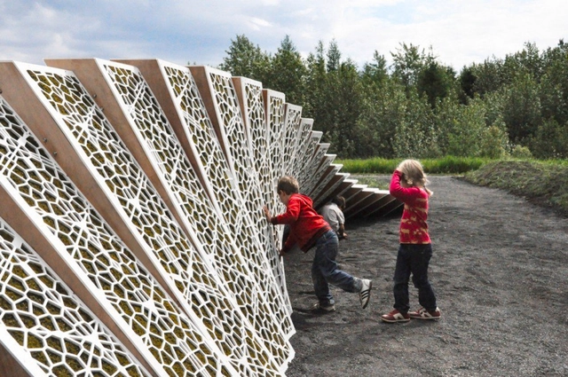 Surface Deep Garden / asensio_mah - Imagen Principal