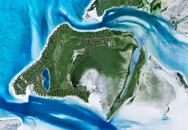 Dellis Cay: Starchitects en el Caribe - Imagen Principal