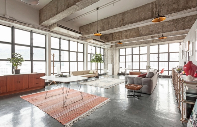 Loft de Arte Chai Wan / Mass Operations - Edifício De Apartamentos