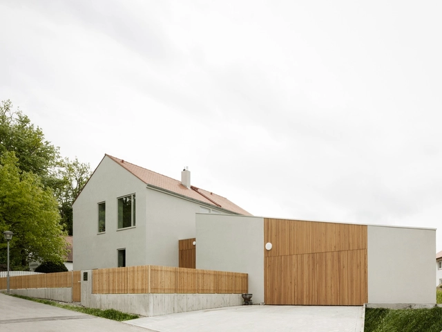 Detached House / CAMA A - Casas