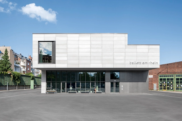 Ballet am Rhein / gmp Architekten - Sala De Danza