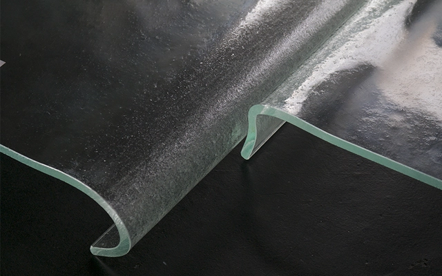This Improvement to Channel Glass Makes Curved Glass Walls Easier than Ever - Featured Image