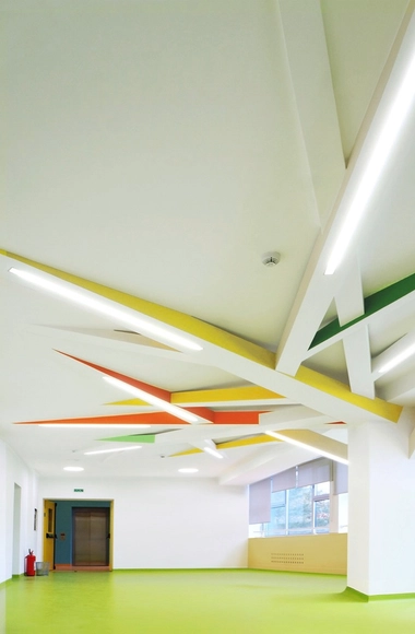 Jardín Infantil FCA Srbija / IDEST Doo - Kindergarten