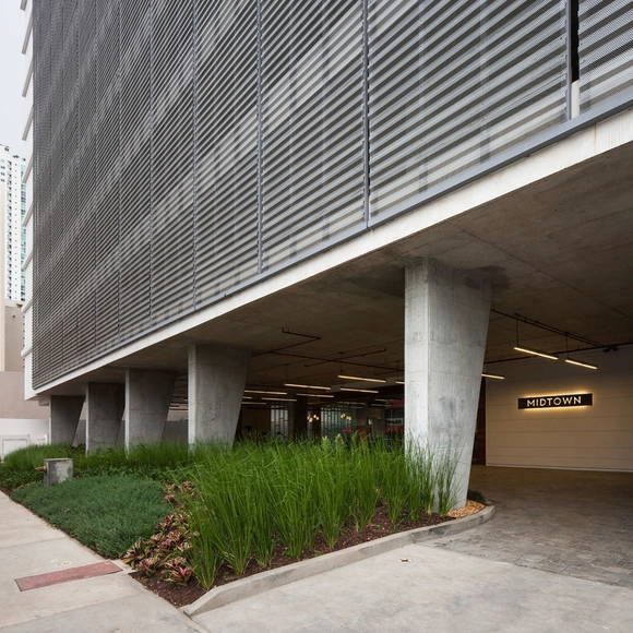 PH Midtown / Fémur Arquitectura - Edifícios De Escritórios