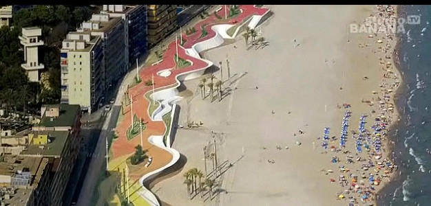 Video: Benidorm West Beach Promenade / OAB - Featured Image