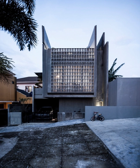 Casa minimax adaptable en Lembang / eben - Casas