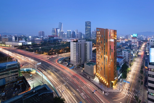 Hotel KHAN / AIN Group - Hoteles