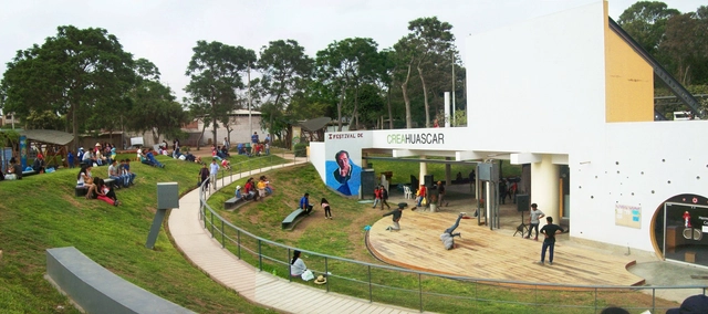 Centros CREALIMA: Equipamientos culturales en los parques zonales de Lima - Imagen Principal