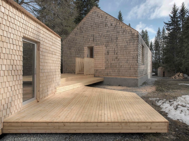 Dikehaugen 12 "Sponhuset" / Arkitekt August Schmidt - Casas