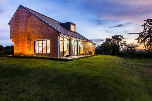 Casa CK / Full Scale Studio - Casas