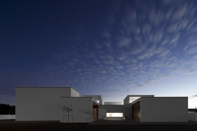 Casa Aradas / RVdM Arquitecto - Casas