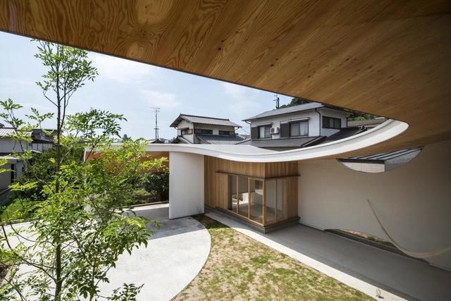 Casa Manta / y+M design office - Casas