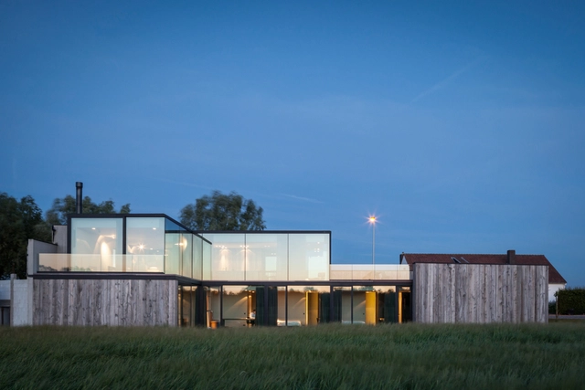 Casa Graafjansdijk / Govaert & Vanhoutte Architects - Casas