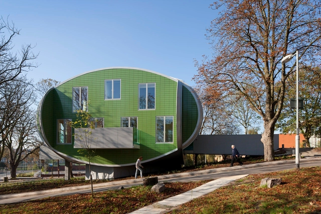 Maggie’s Nottingham / CZWG Architects - Centro De Rehabilitación