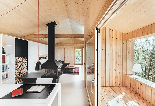 Casa estudio de madera  / Dom Arquitectura  - Casas